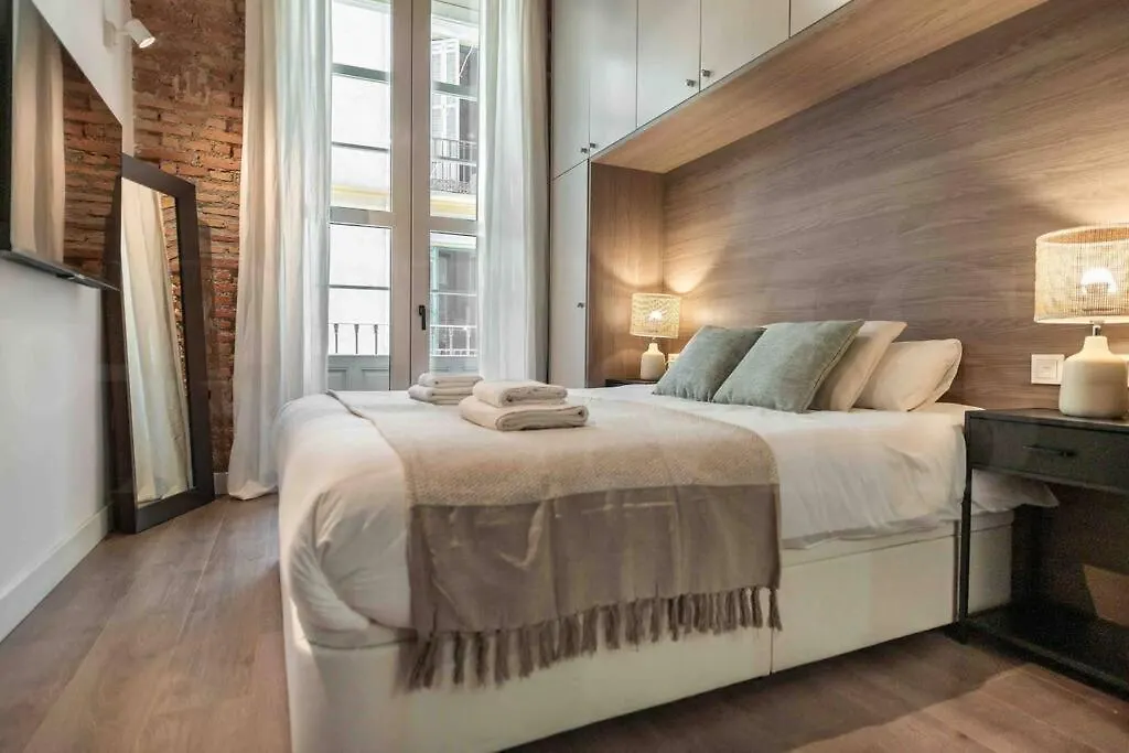 Eclectic & Elegant Apartment By Rems 马拉加 西班牙
